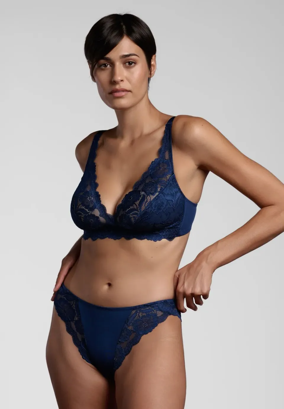 Lepel Belseno Pizzo 253 brasiliano blu in pizzo