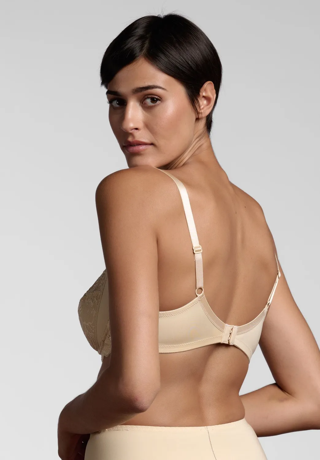Lepel Belseno Pizzo 250 Reggiseno Fard senza Ferretto in Pizzo