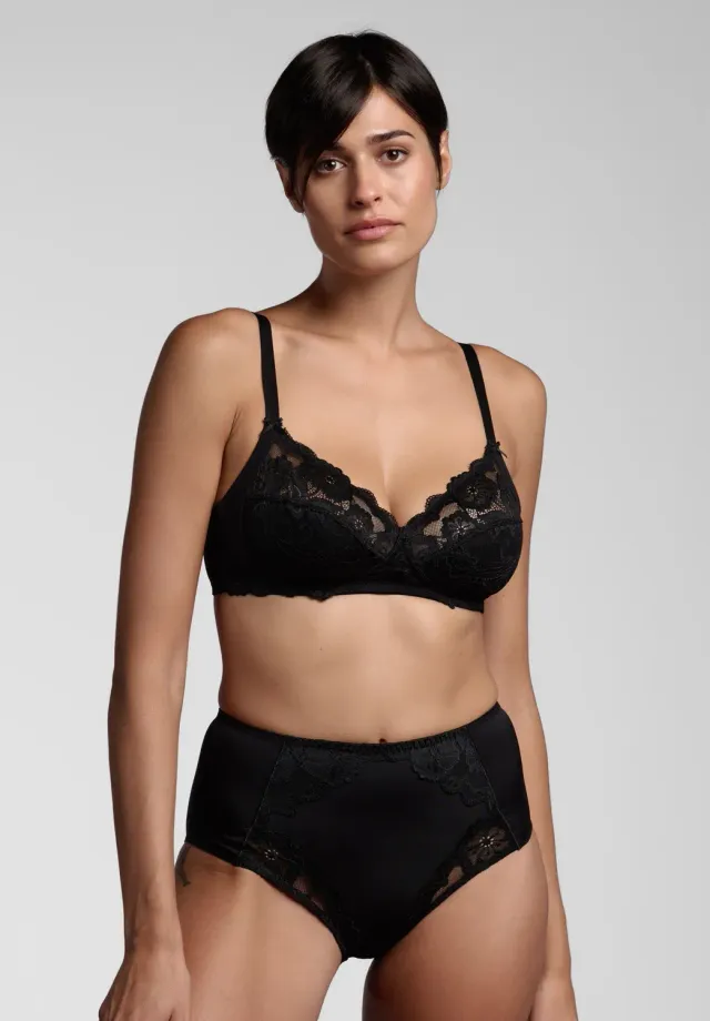 Lepel Belseno Pizzo 256 slip vita alta nero contenitivo