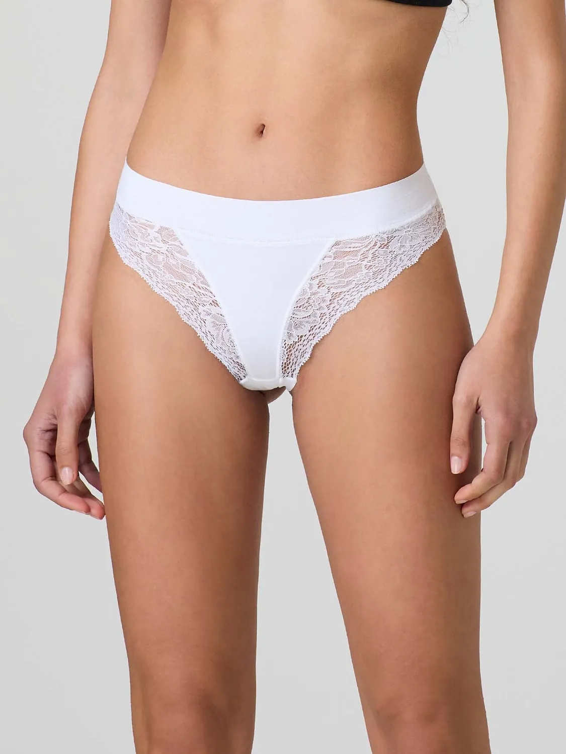 Jadea 8012 Slip Taglio Laser Pizzo Nero Invisibile