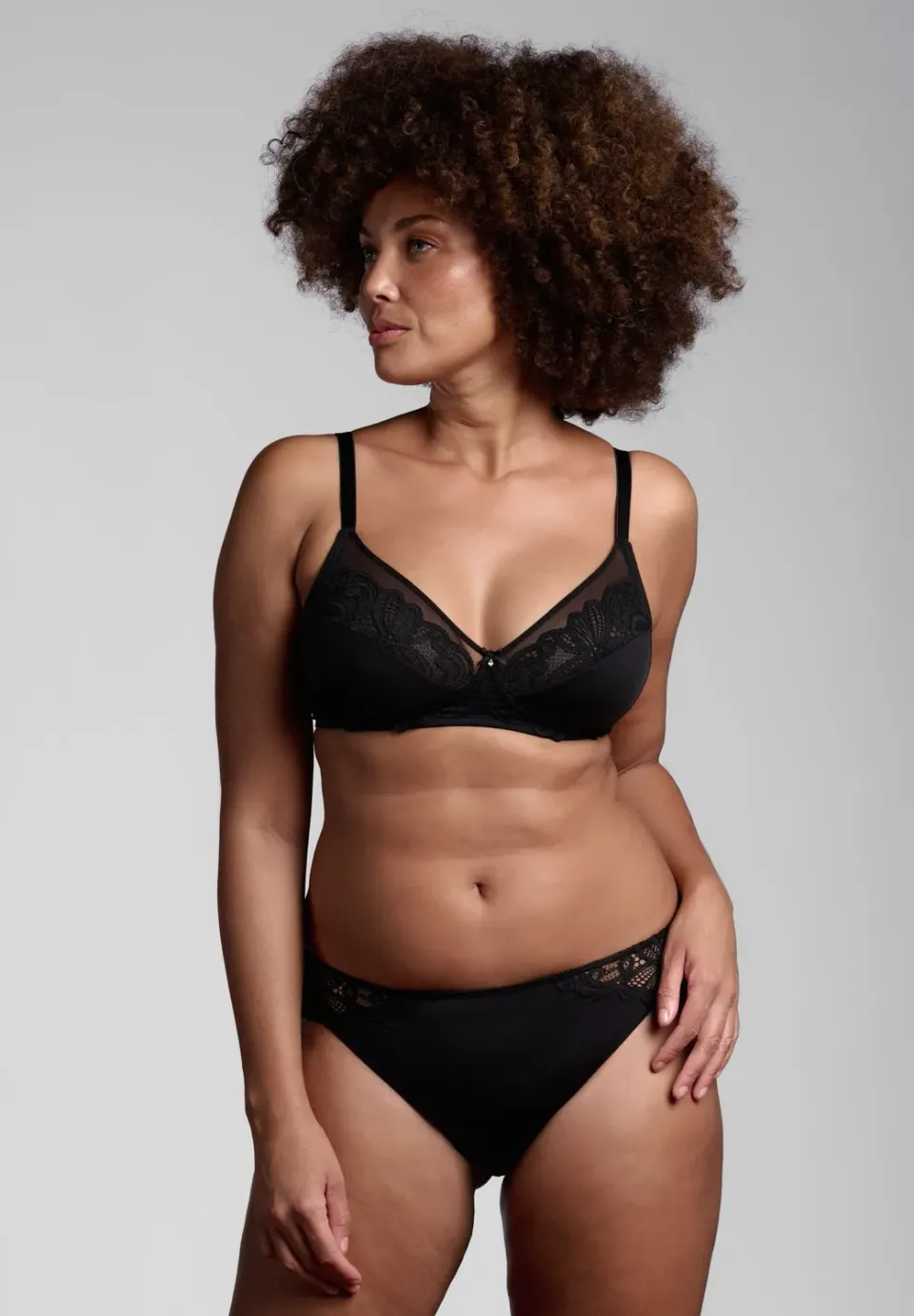 Lepel Belseno Allure 463 slip nero in microfibra e pizzo