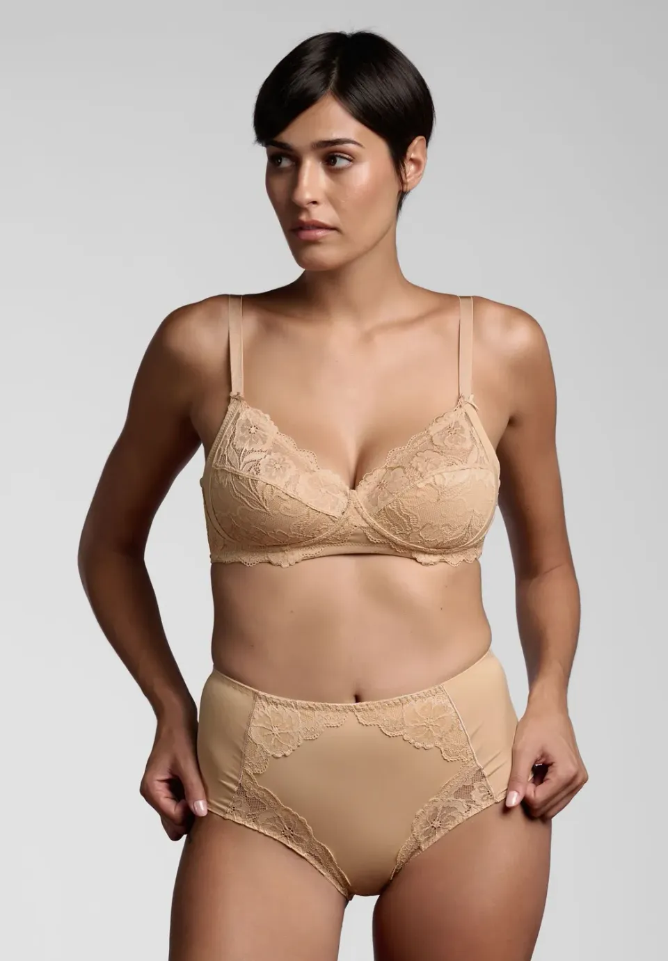 Lepel Belseno Pizzo 256 slip vita alta nudo contenitivo