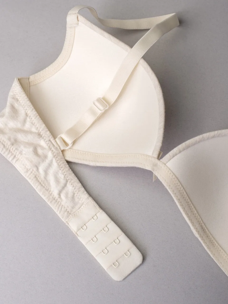 Si'èLei Natural Cotton 1458 triangolo ecru senza ferretto