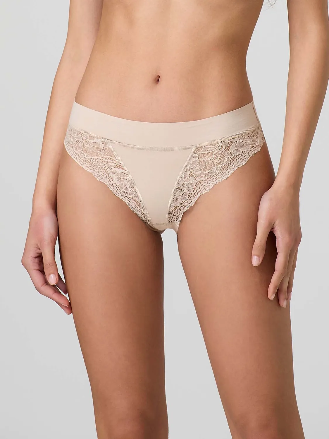 Jadea 8012 Slip Taglio Laser Pizzo Nero Invisibile