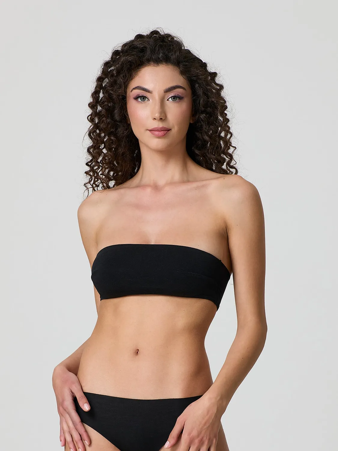 Jadea fascia top a fascia nero cotone modal senza spalline