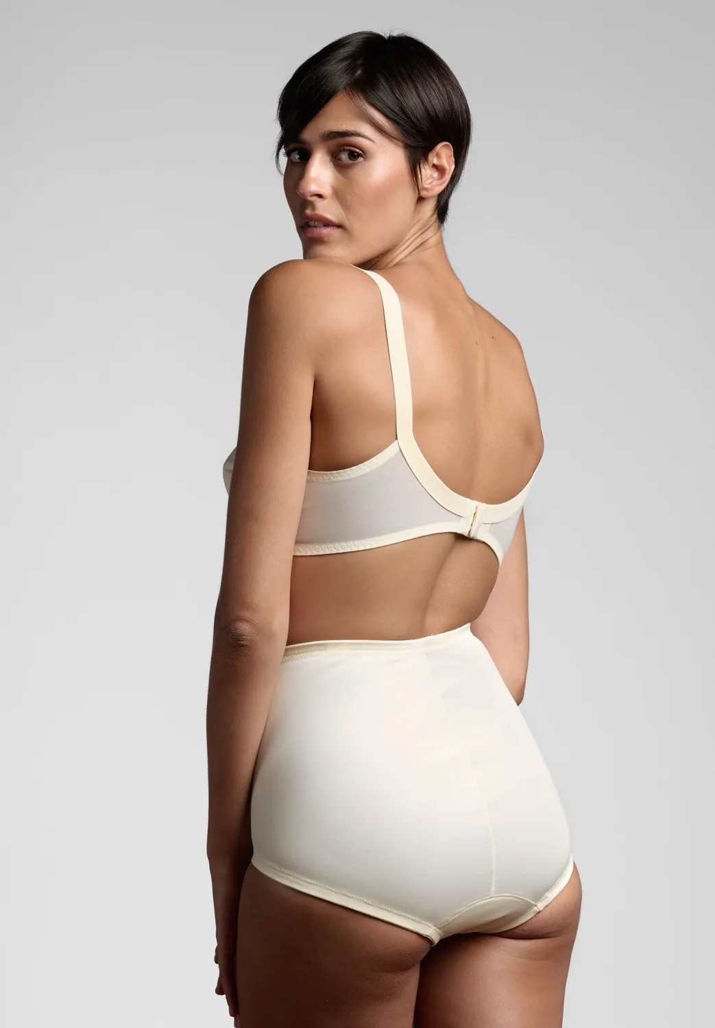 Lepel Classic 217 guaina modellante champagne contenitiva